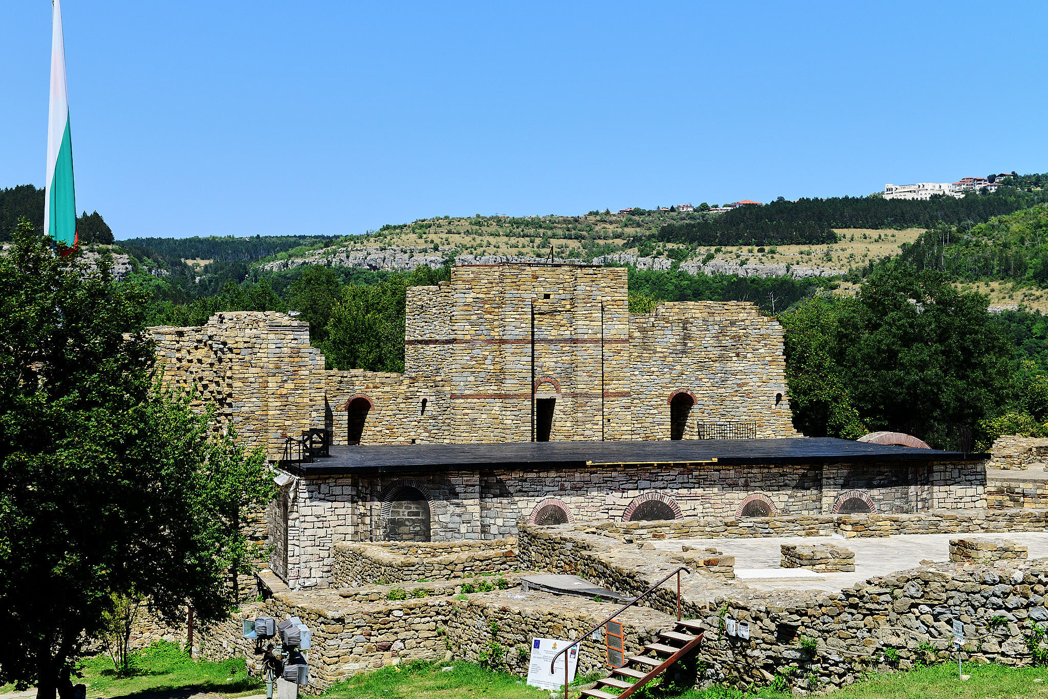 20130809 055 벨리코투루노보성